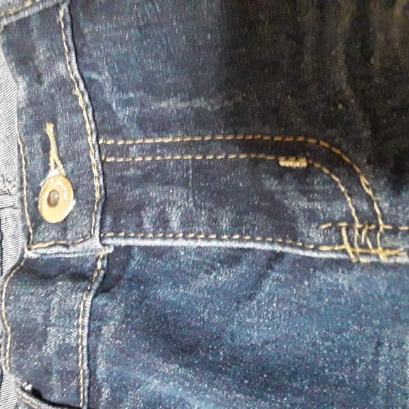 COSMOS JEANS - Picture 5 of 10